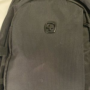 SWISSGEAR CITY BACKPACK -